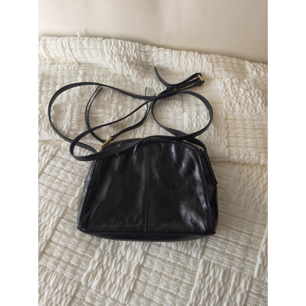 Hobo Evella Crossbody